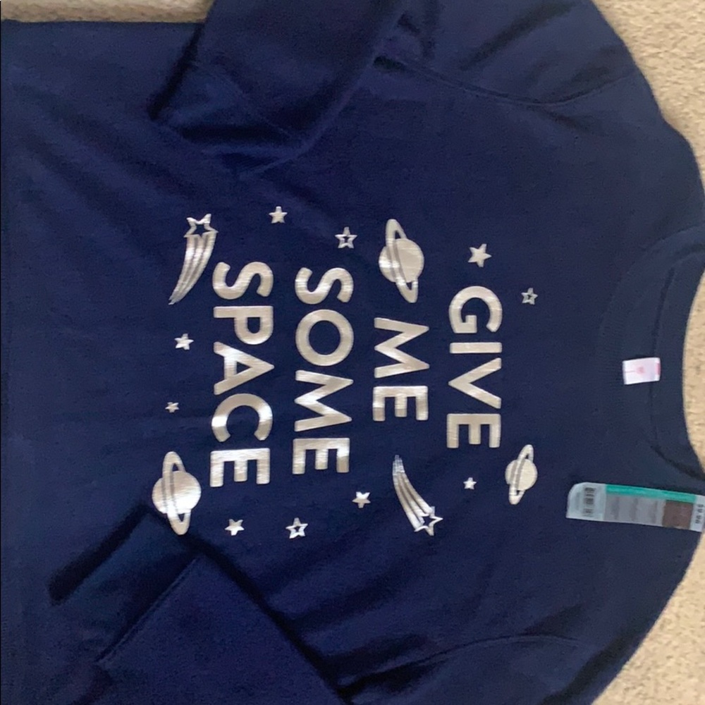 Sweatshirt